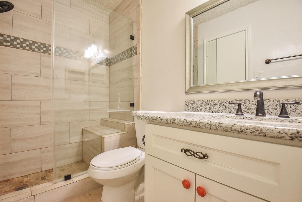 800 Country Place Drive - Photo 20