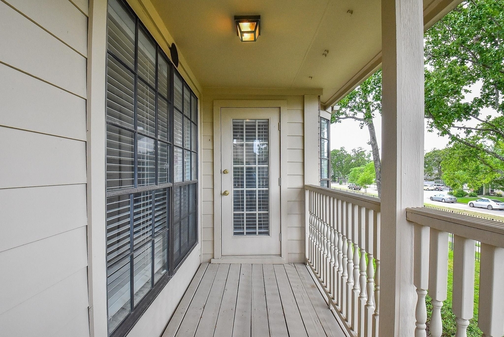 800 Country Place Drive - Photo 28