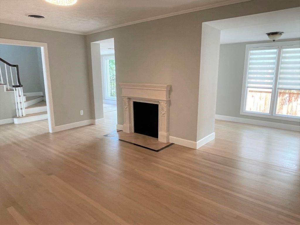3605 Plumb Street - Photo 4