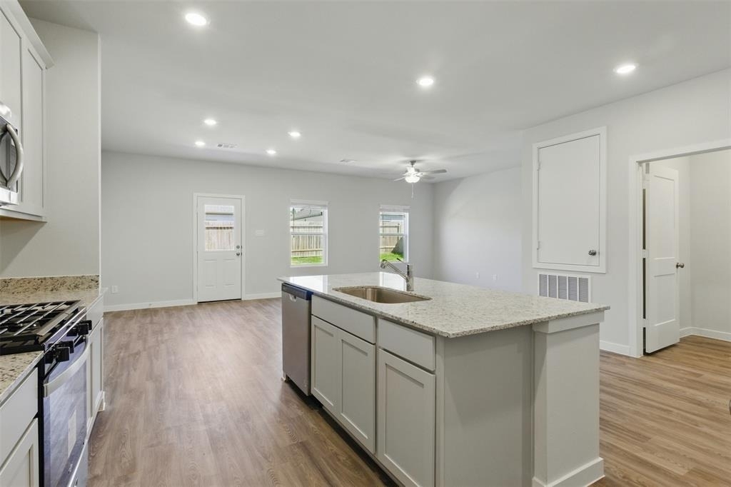 25187 Leather Leaf Ct - Photo 12