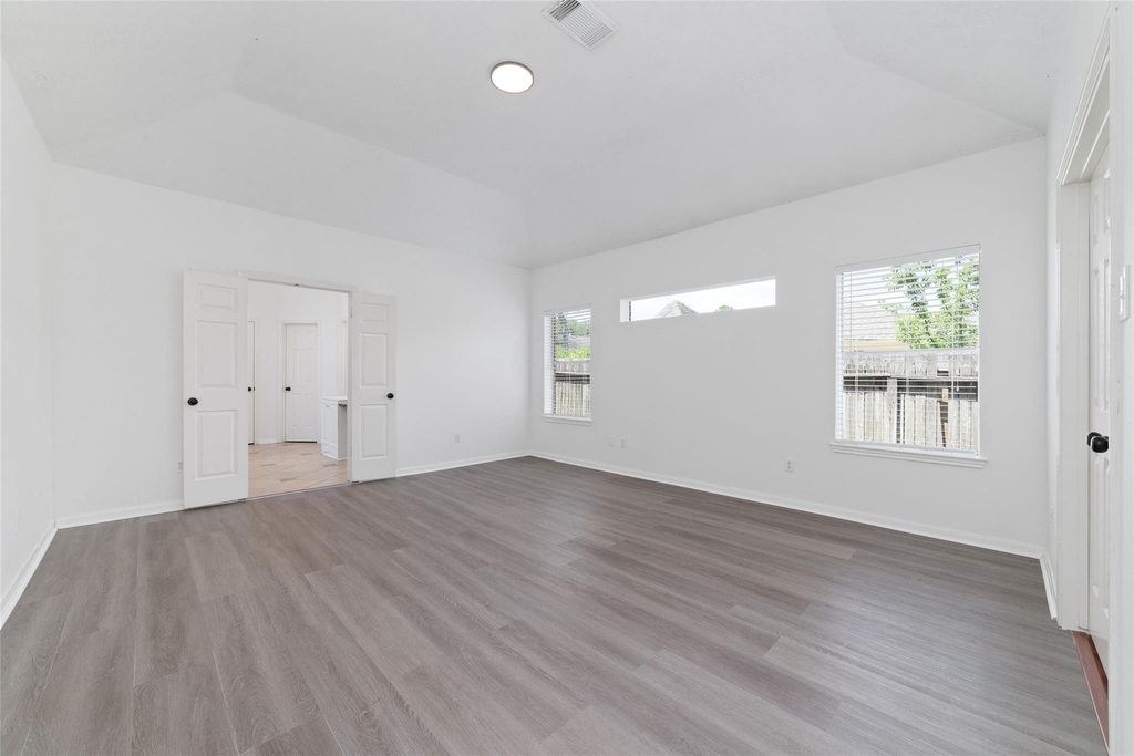 4211 Torrey Creek Lane - Photo 20