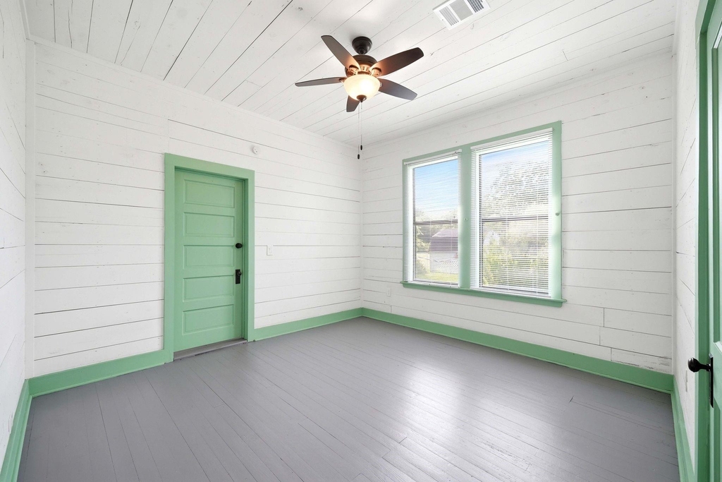 313 S Blackwell Street - Photo 24