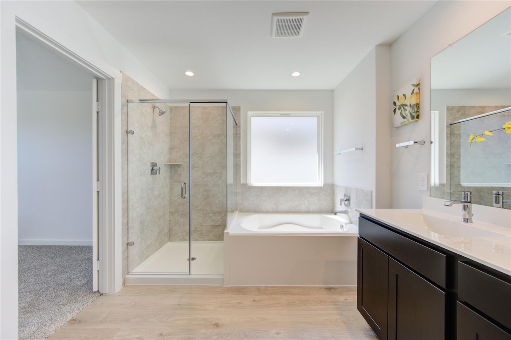 8038 Tropea Drive - Photo 30