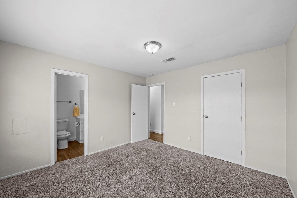 16723 Running Quail Court - Photo 36