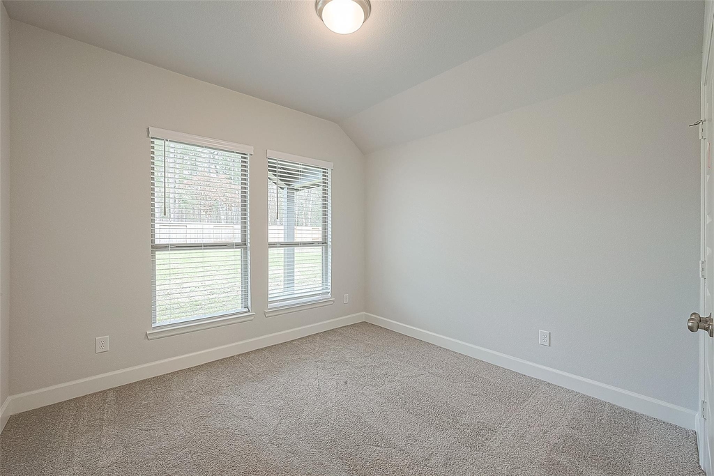 213 Mccrea Court - Photo 31