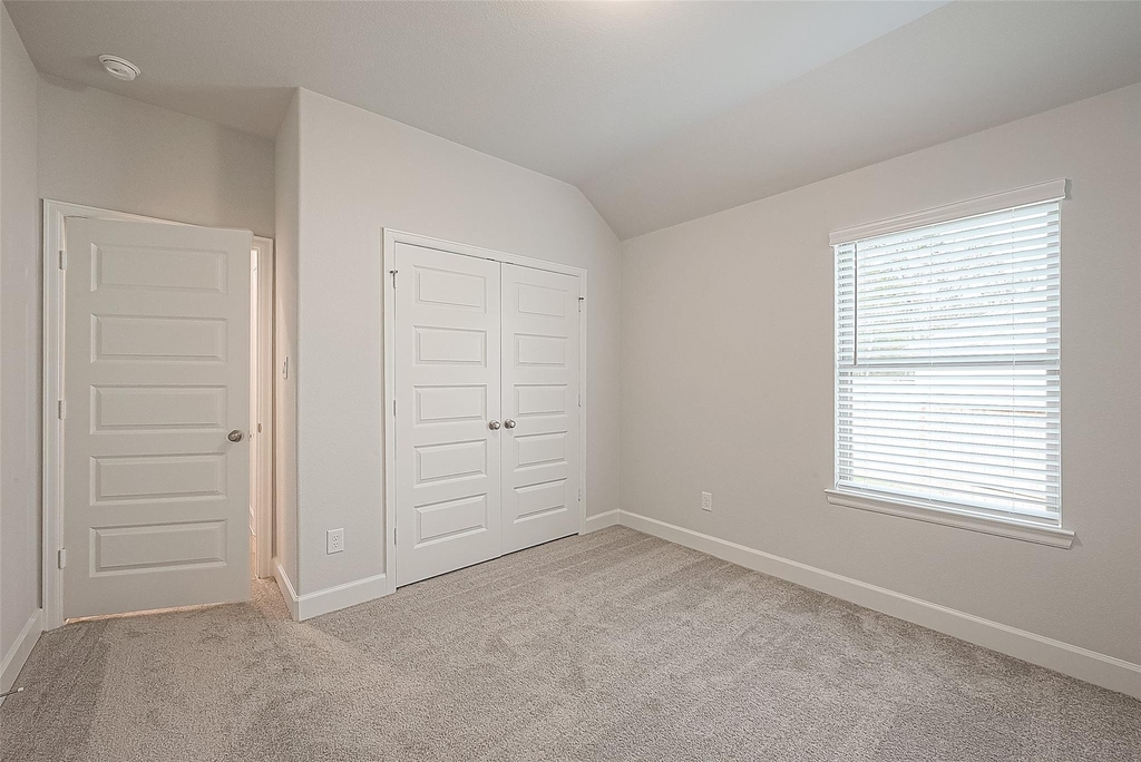 213 Mccrea Court - Photo 26