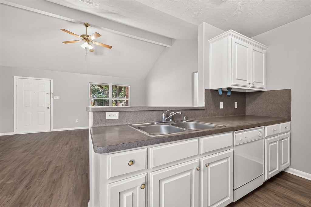 16200 Sun View Lane - Photo 7