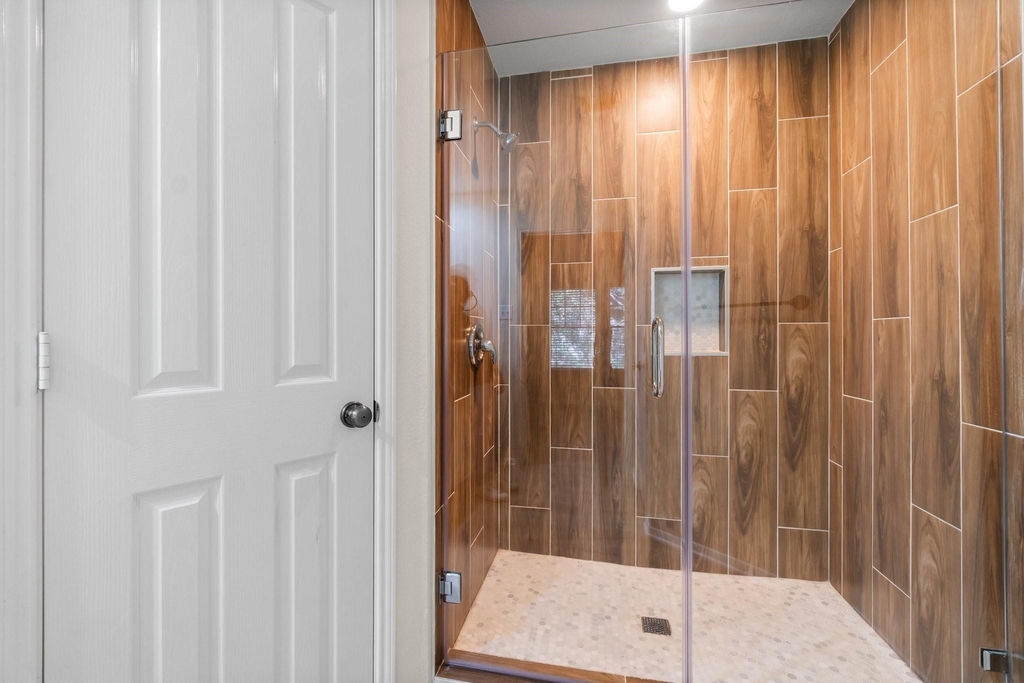 75 Scarlet Woods Court - Photo 16