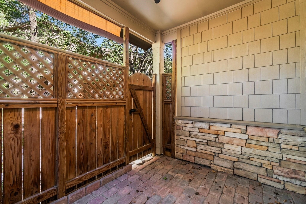 75 Scarlet Woods Court - Photo 23