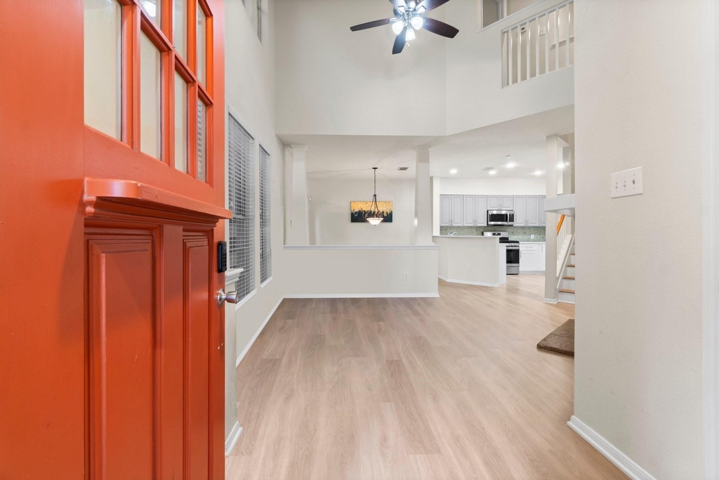 75 Scarlet Woods Court - Photo 3