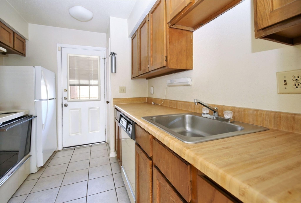 6202 Skyline - Photo 5