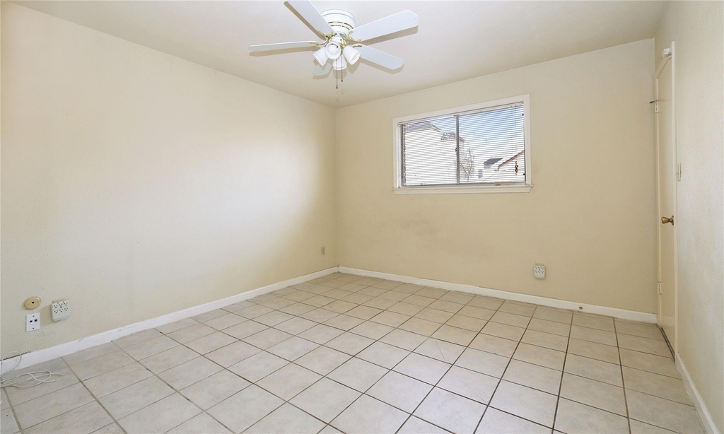 6202 Skyline - Photo 7