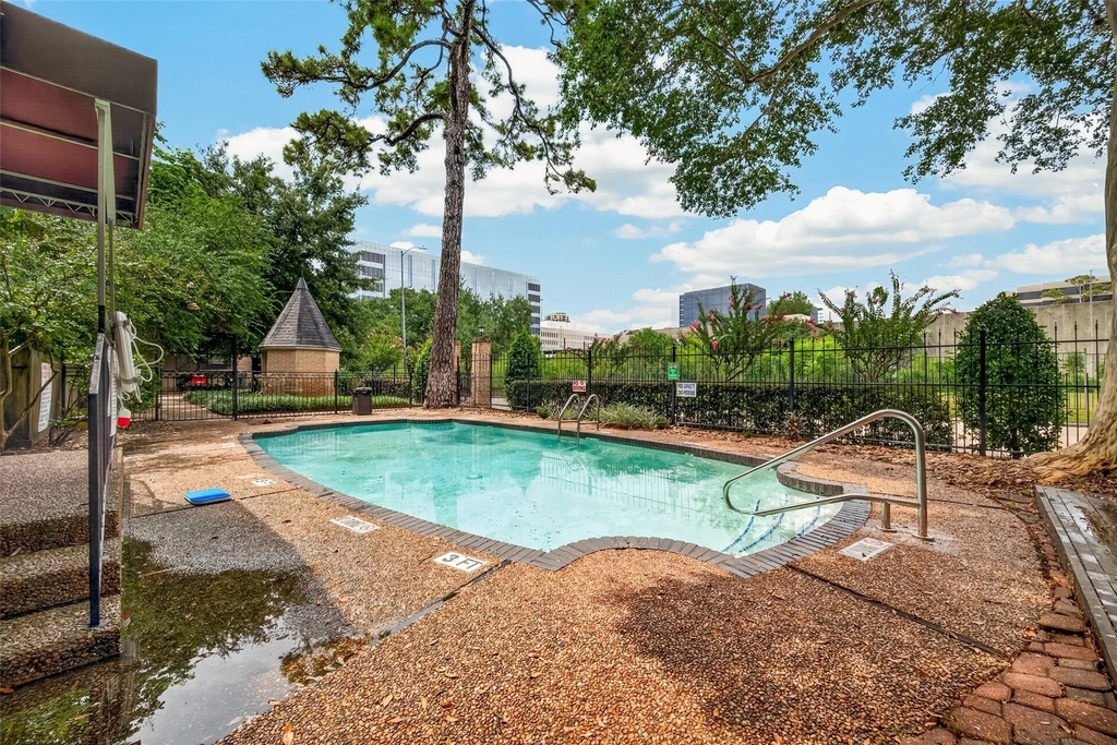 4515 Briar Hollow Place - Photo 20