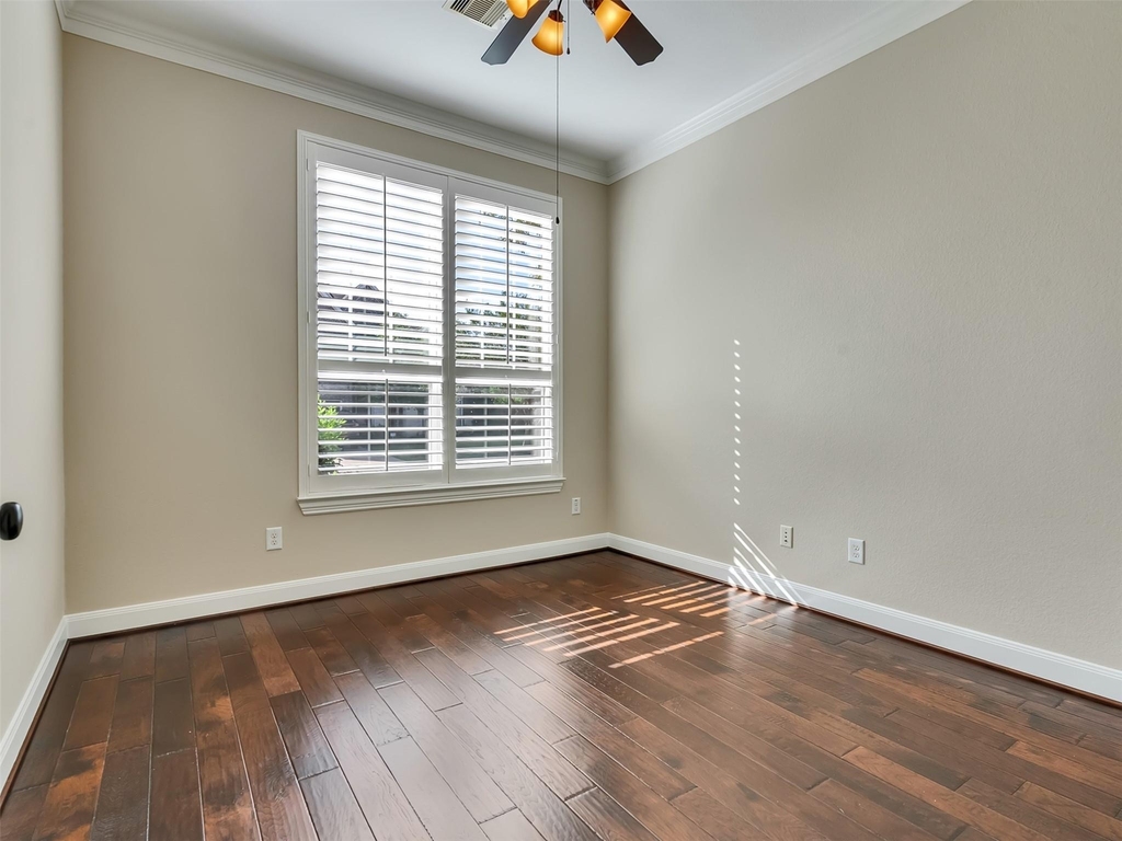 5342 Tyler Park Lane - Photo 11