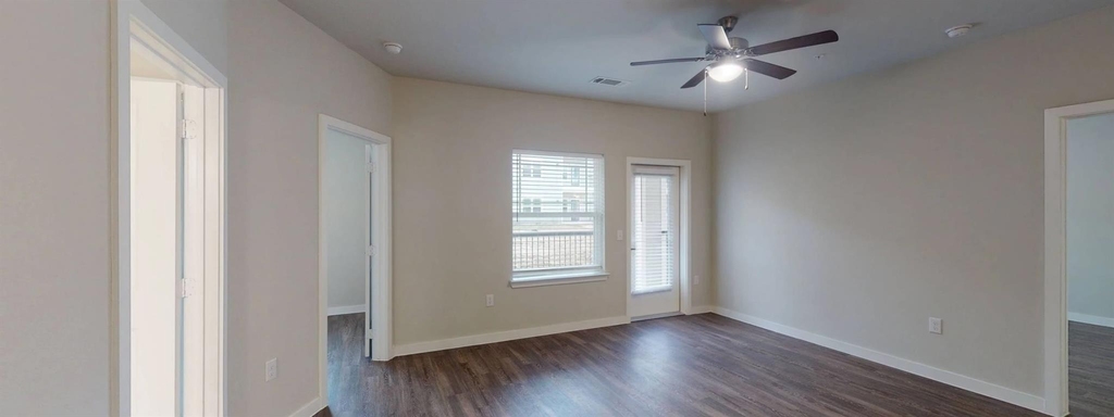 3530 West 12th Street - Photo 8