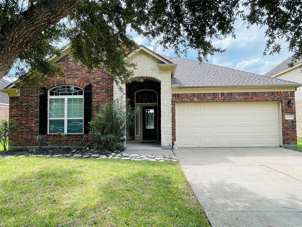 4702 Sedgewood Drive - Photo 1