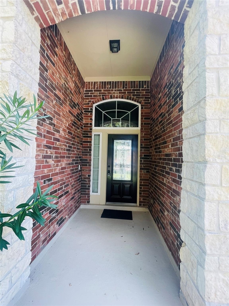 4702 Sedgewood Drive - Photo 1