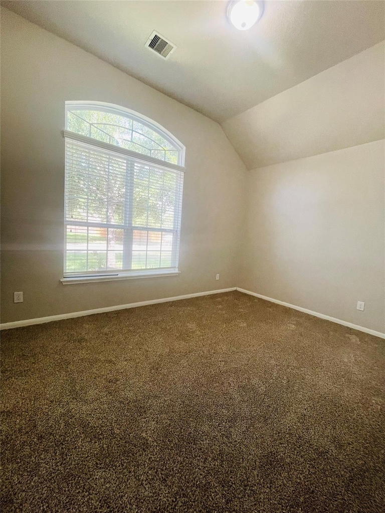 4702 Sedgewood Drive - Photo 17