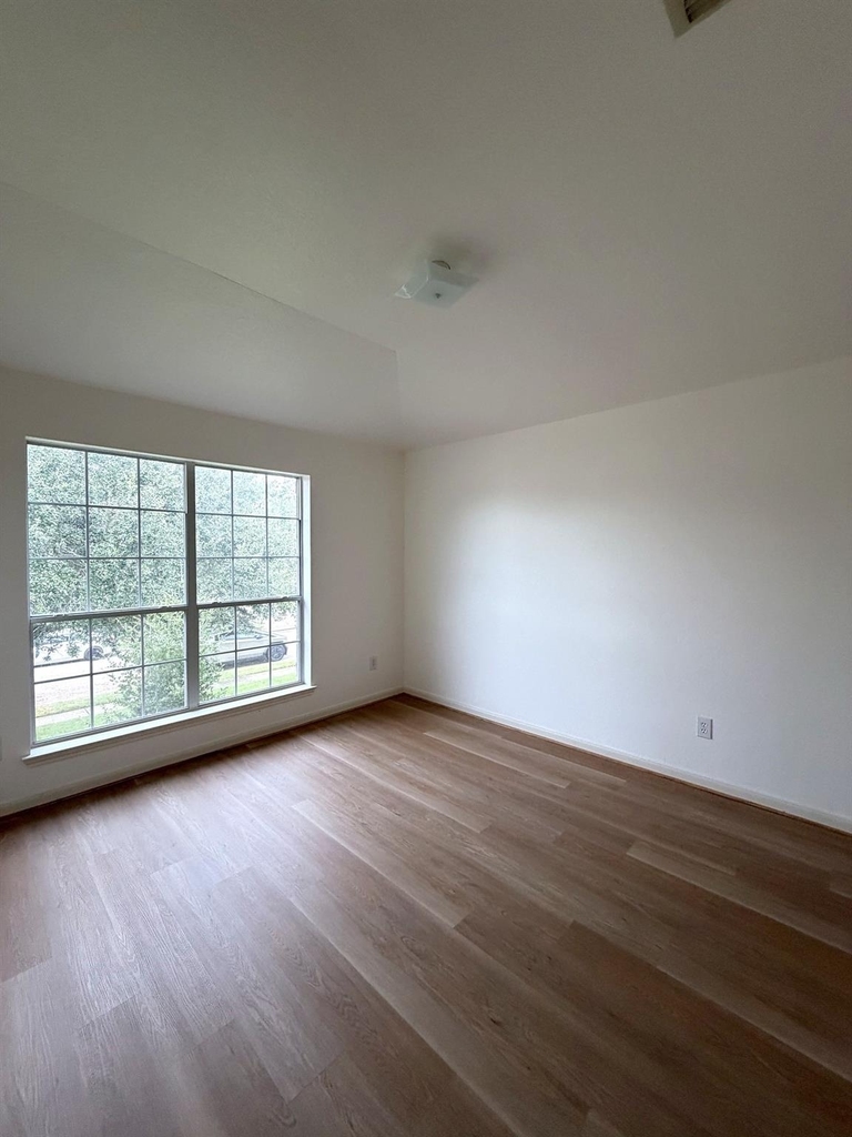 2007 Orchard Frost Drive - Photo 7