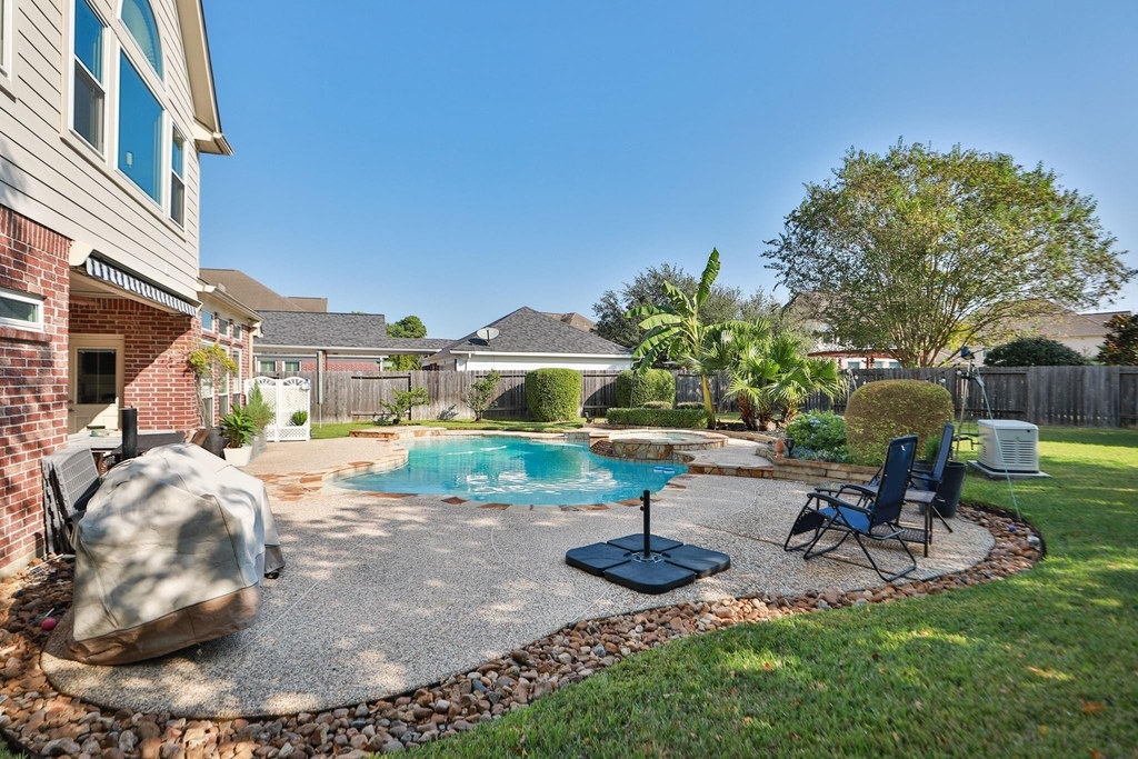 8410 Brighton Lake Lane - Photo 35