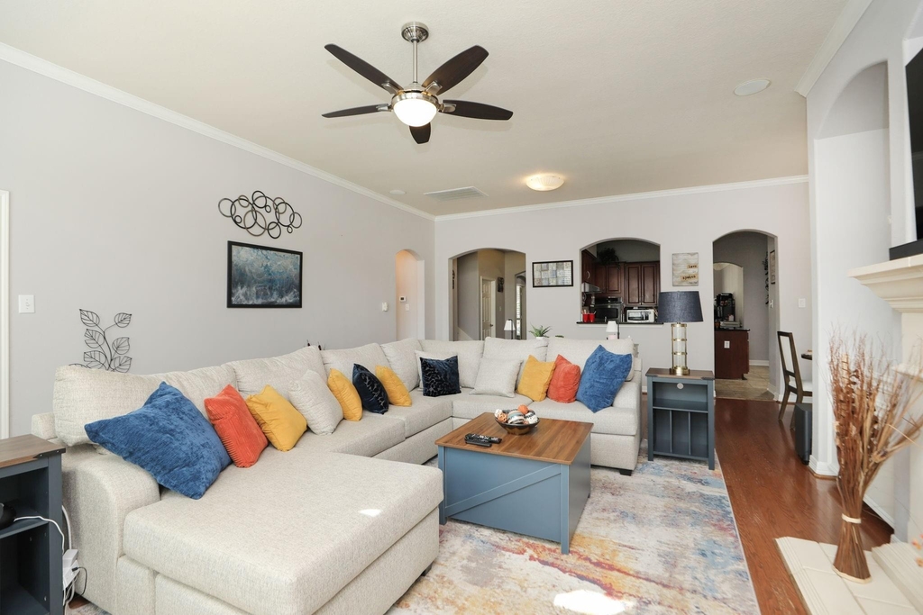 8410 Brighton Lake Lane - Photo 11
