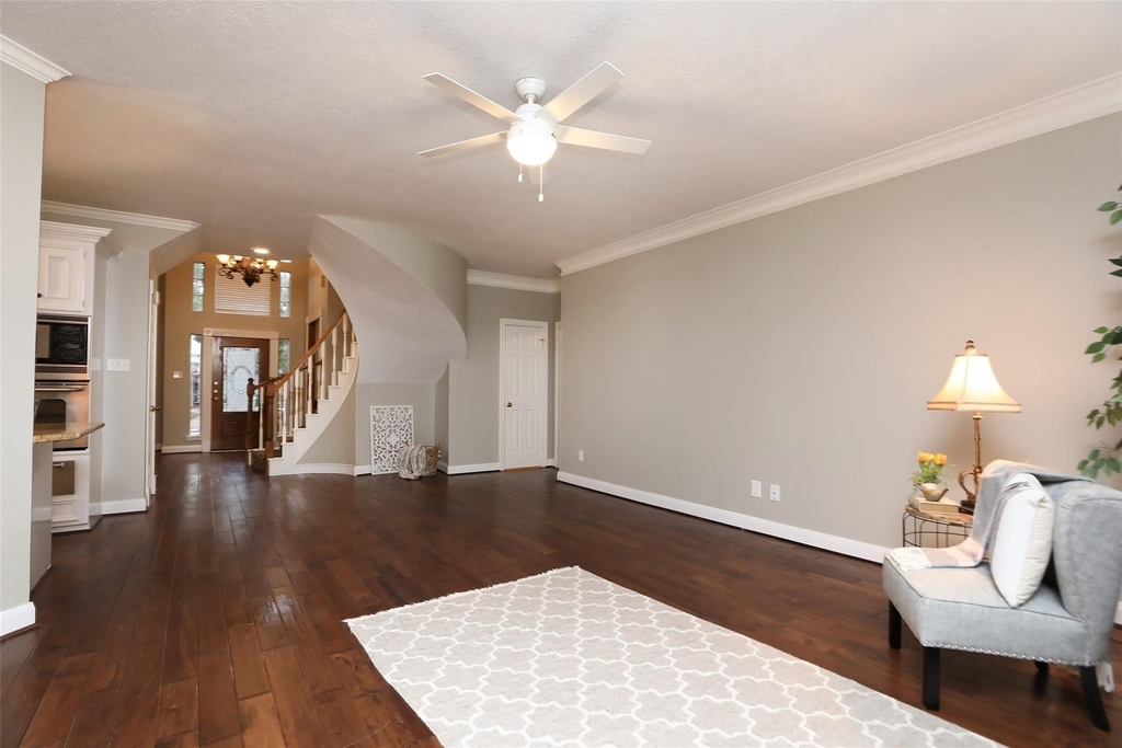 7906 Tizerton Court - Photo 16