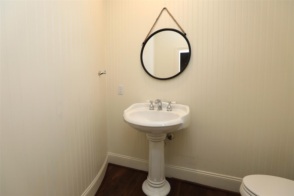 7906 Tizerton Court - Photo 43
