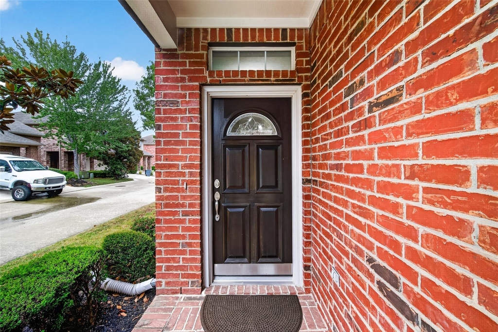8910 Minola Oaks Drive - Photo 19