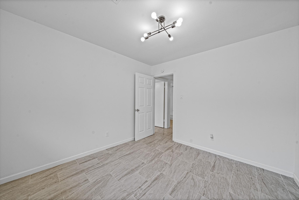 11823 S Willow Circle - Photo 22