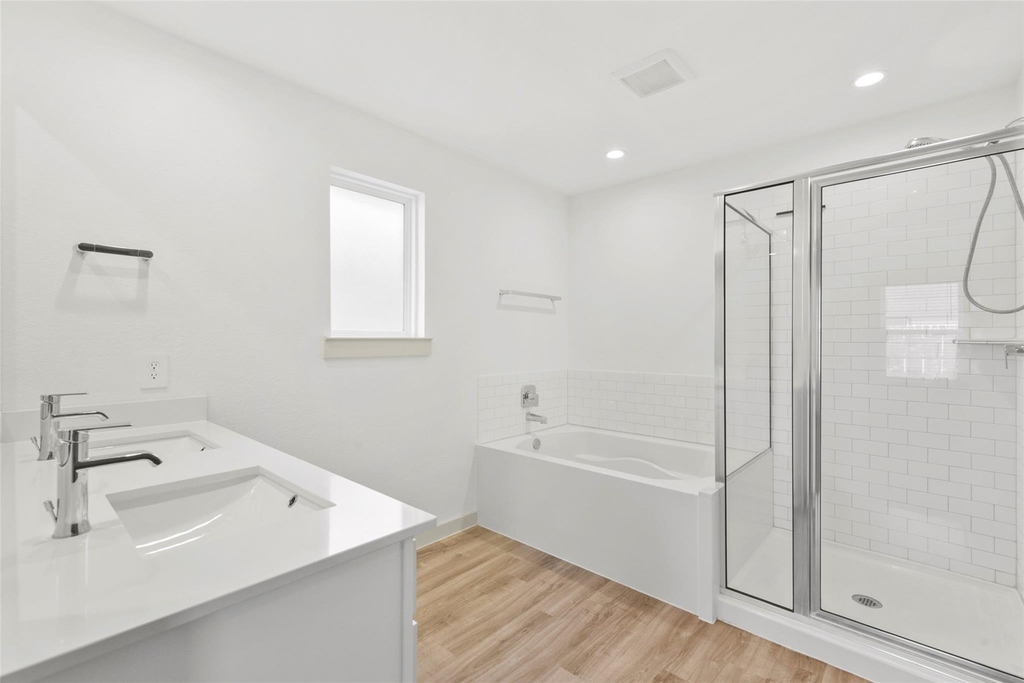 7915 Murciana Drive - Photo 23
