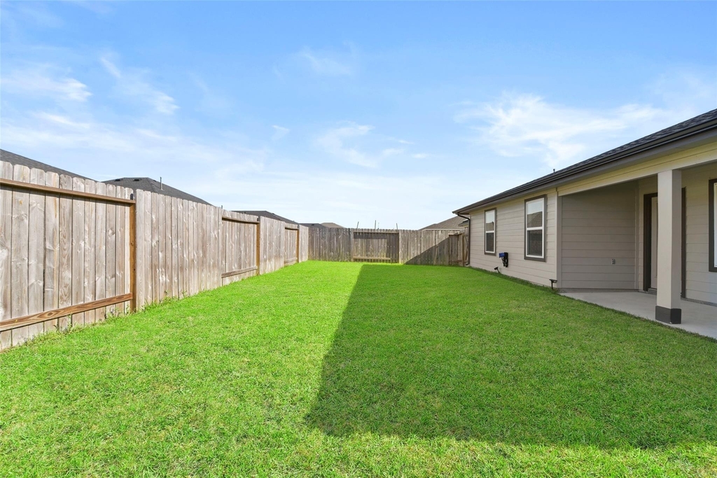 7915 Murciana Drive - Photo 30