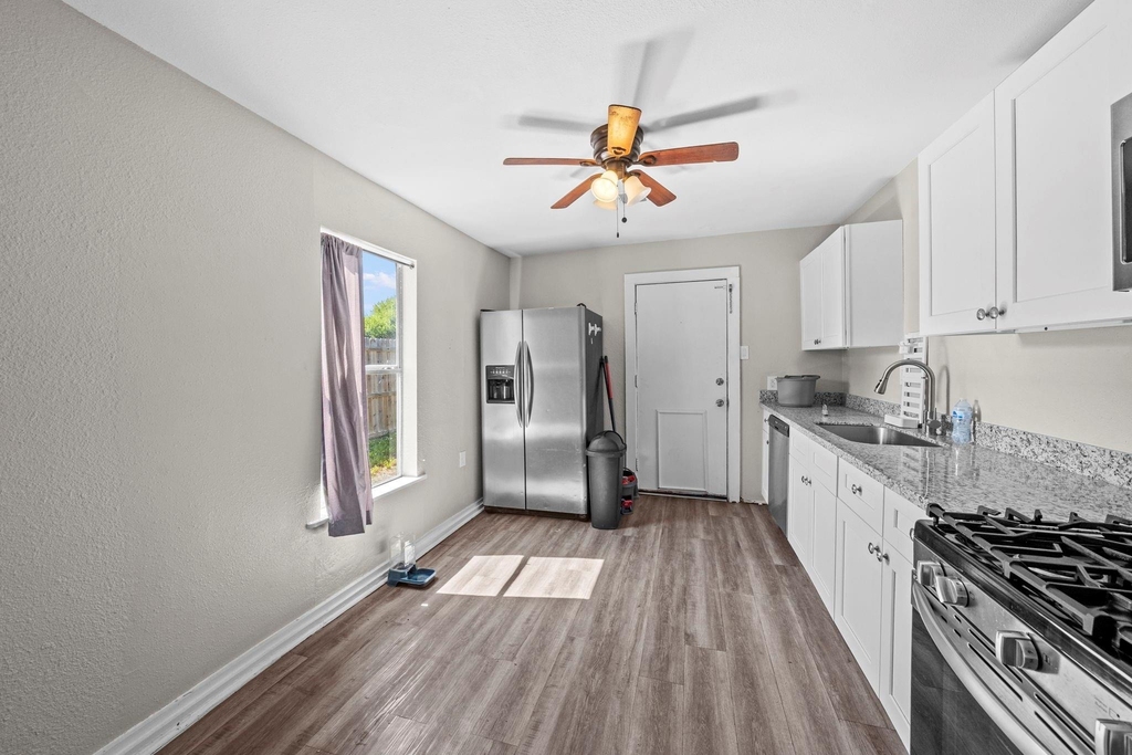 11 Jennische St - Photo 13