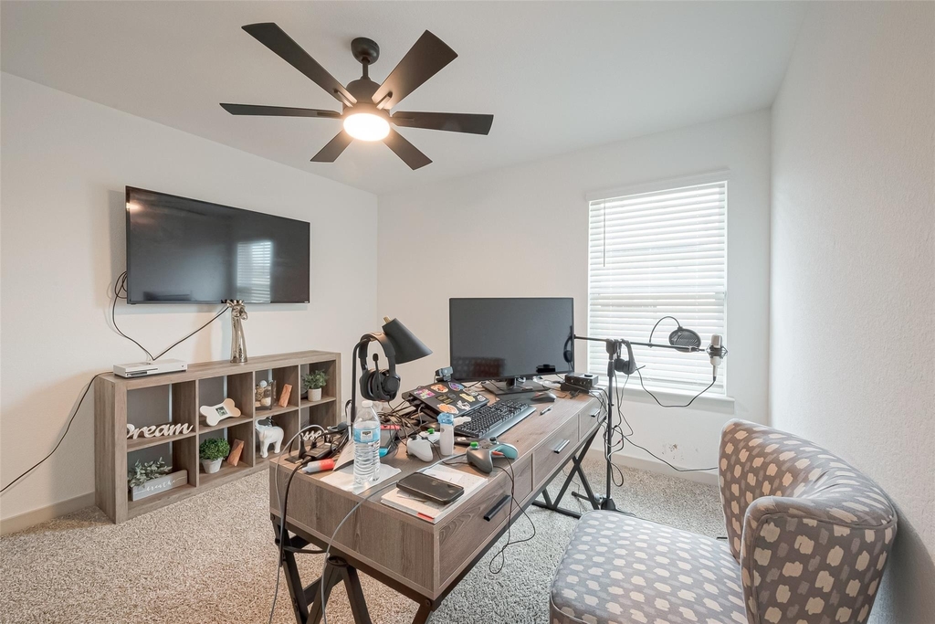 17 Desert Spring Lane - Photo 7