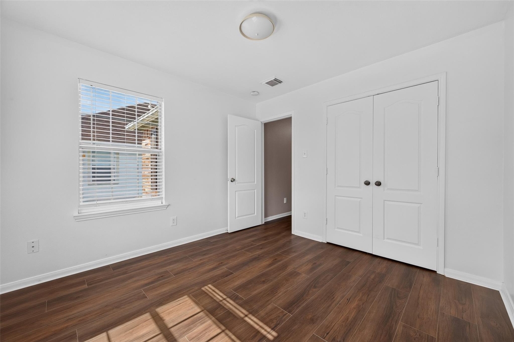 8126 Montague Manor Lane - Photo 33