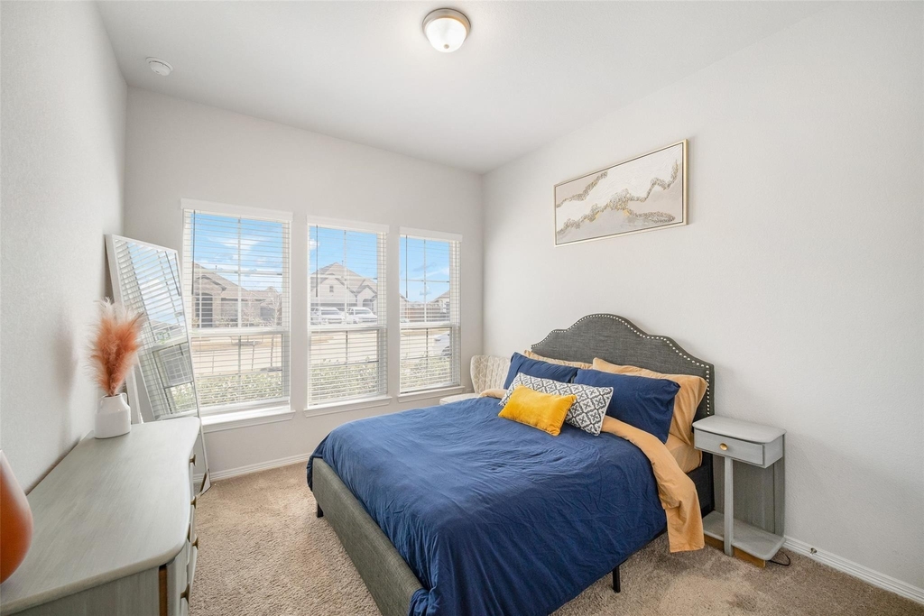 1811 Smithers Landing Drive - Photo 11
