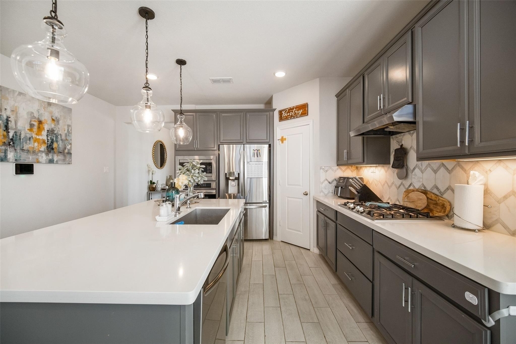 1811 Smithers Landing Drive - Photo 8
