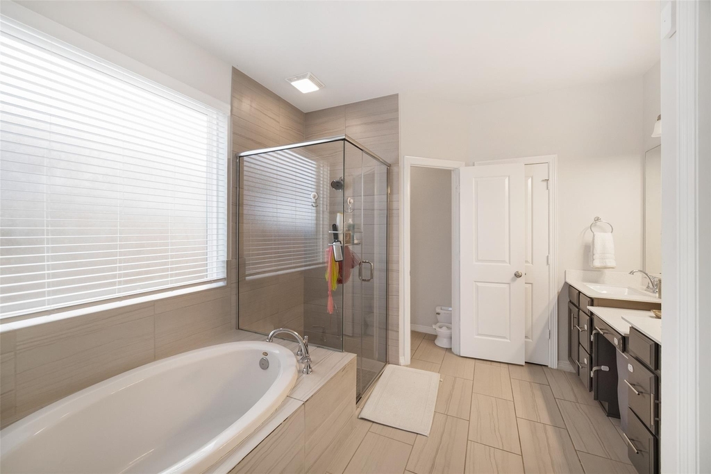 1811 Smithers Landing Drive - Photo 19