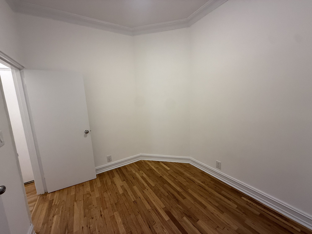 171 East 83rd Street - Photo 11