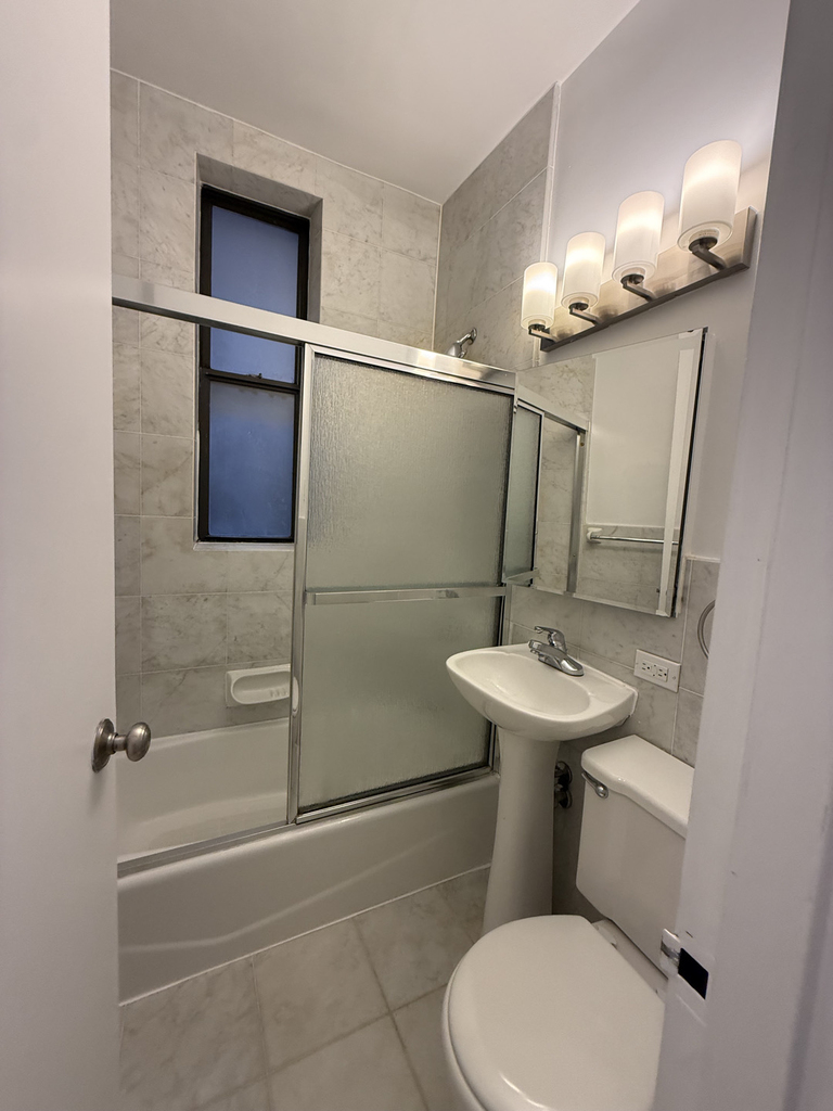 171 East 83rd Street - Photo 6