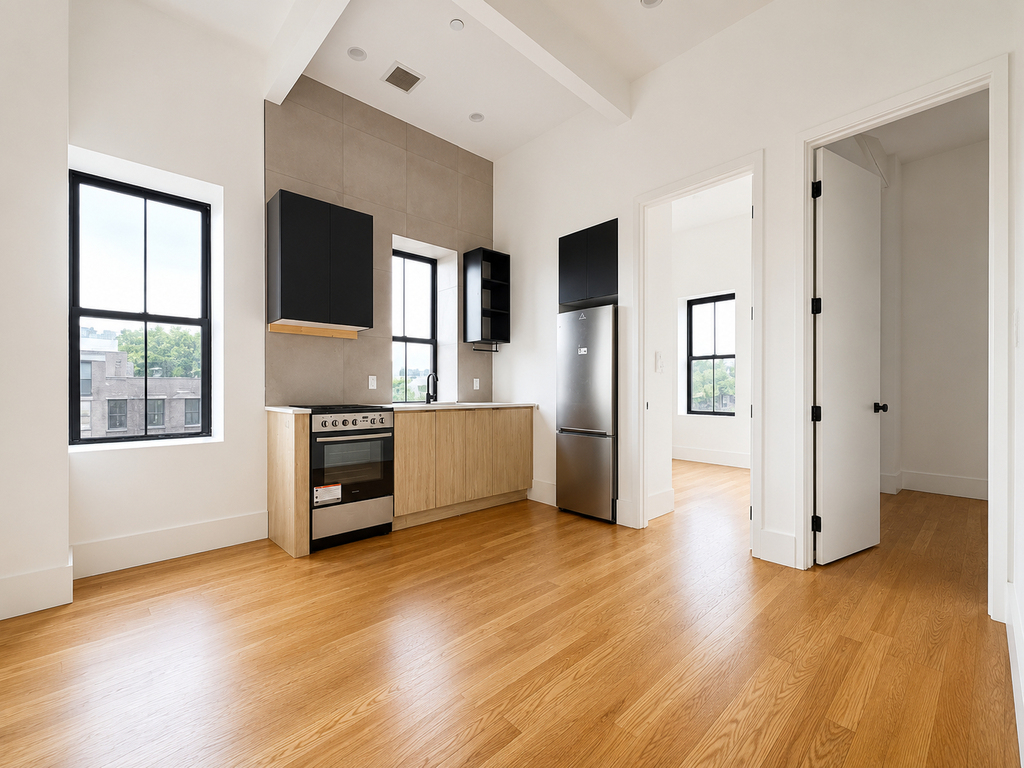 1520 Saint John's Pl - Photo 2