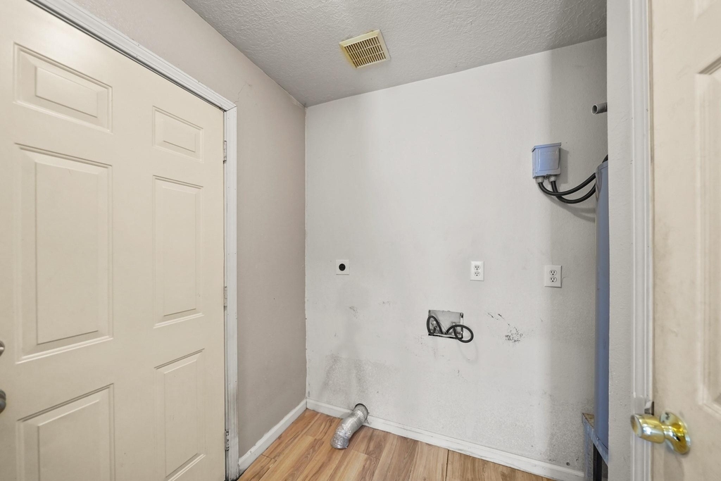 1704 Pannell Street - Photo 4