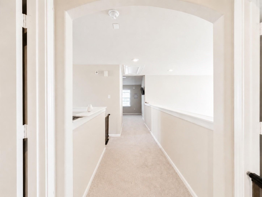 377 Selah Court - Photo 6