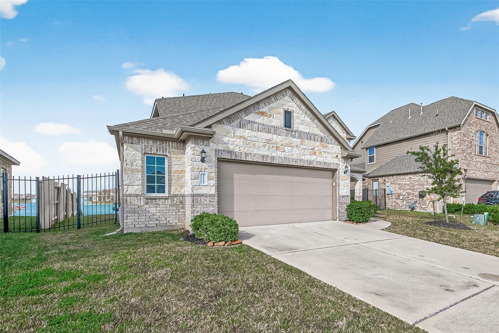 3723 Lake Varano Circle - Photo 4
