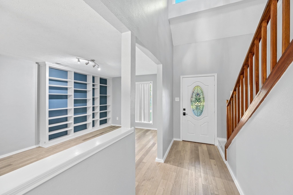 1363 Westgreen Boulevard - Photo 3