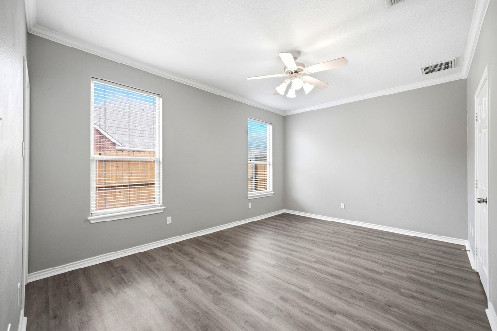 1612 Culture Lane - Photo 19