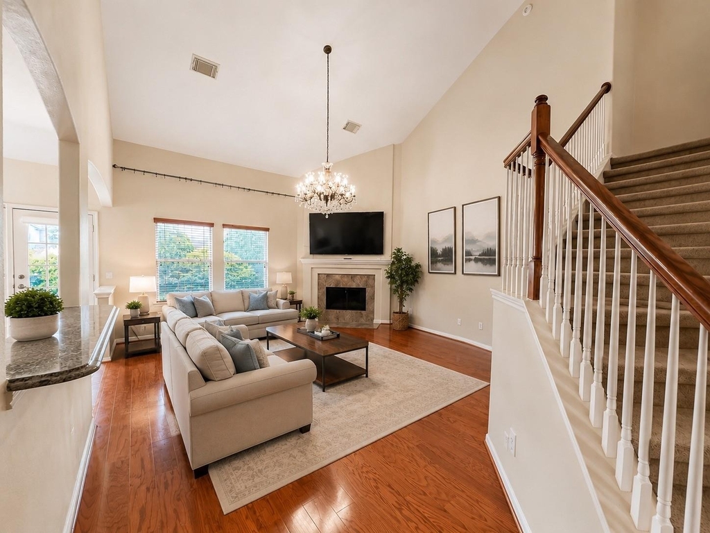 25203 Bright Hollow Lane - Photo 8