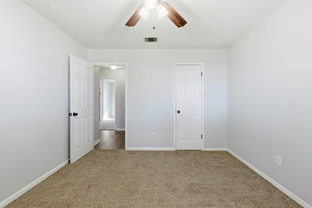 3721 Avenue R - Photo 33