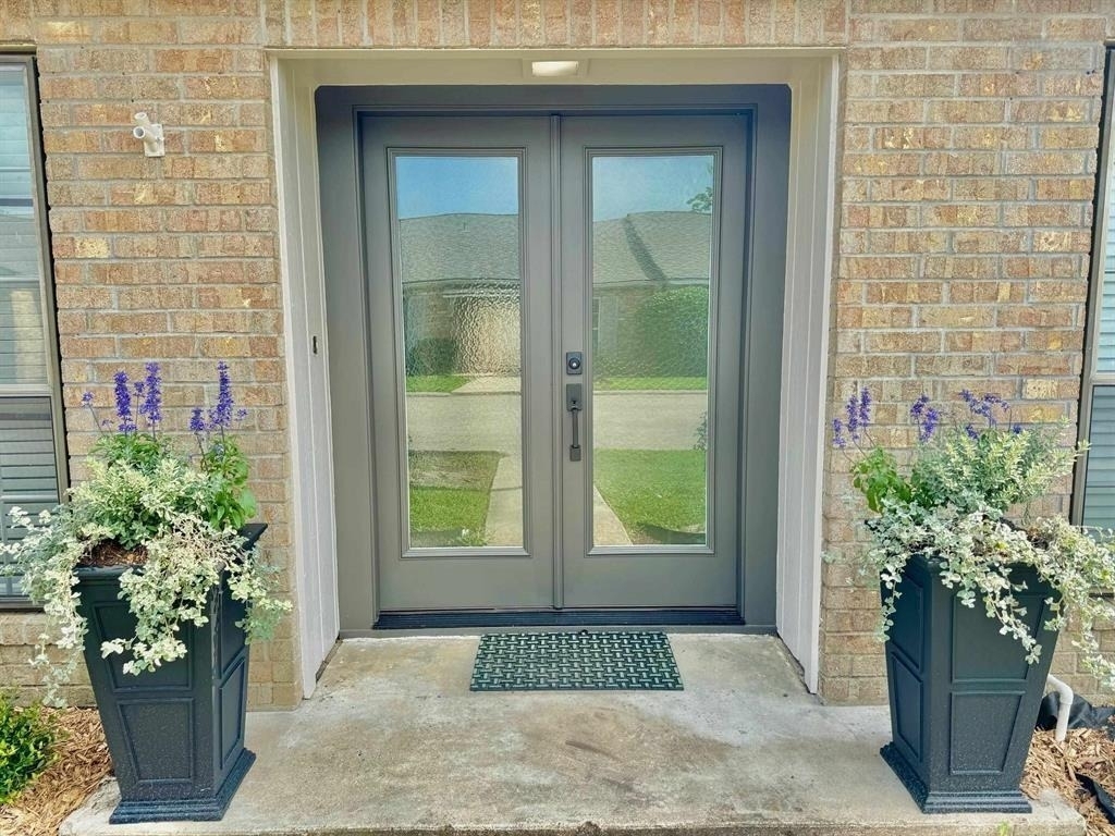 495 Yorktown Lane - Photo 1
