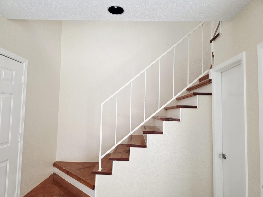 2323 Augusta Drive - Photo 6