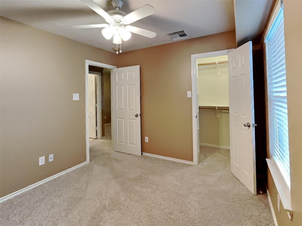 6220 Stoney Creek Drive - Photo 11